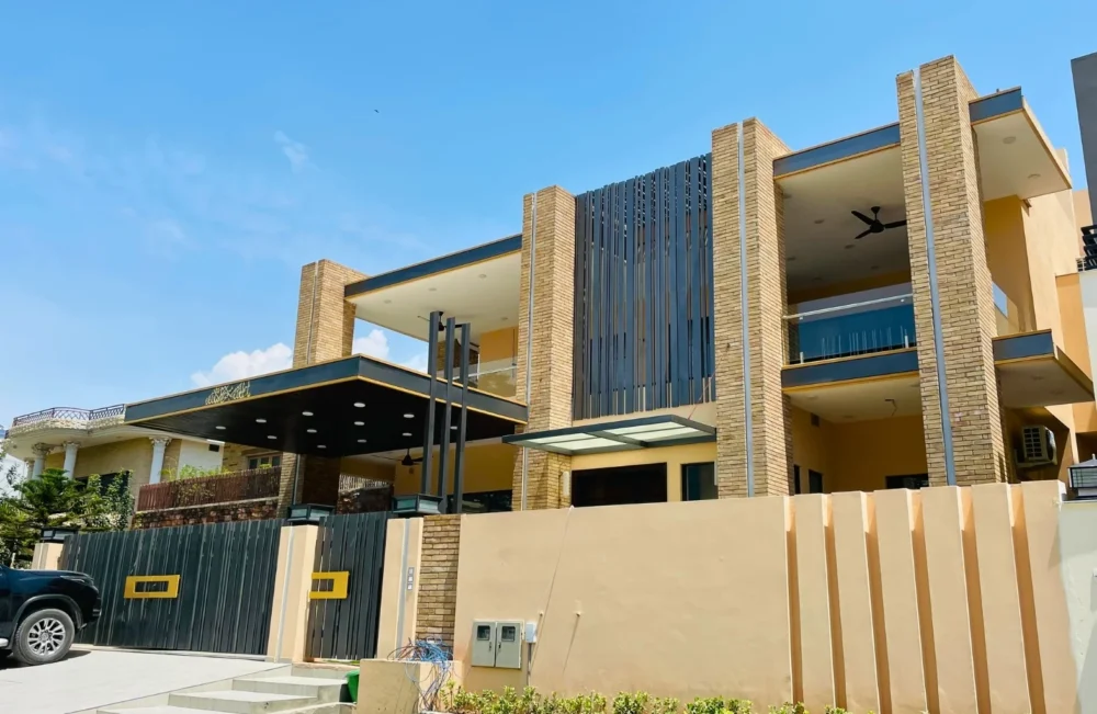 Mr Sarfaraz Residence
